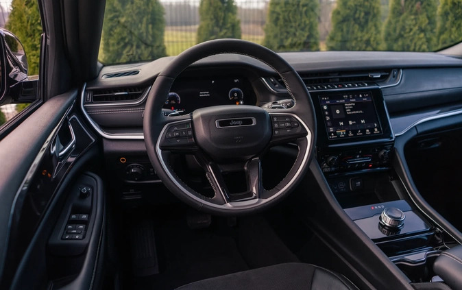 Jeep Grand Cherokee cena 229000 przebieg: 8600, rok produkcji 2022 z Lędziny małe 301